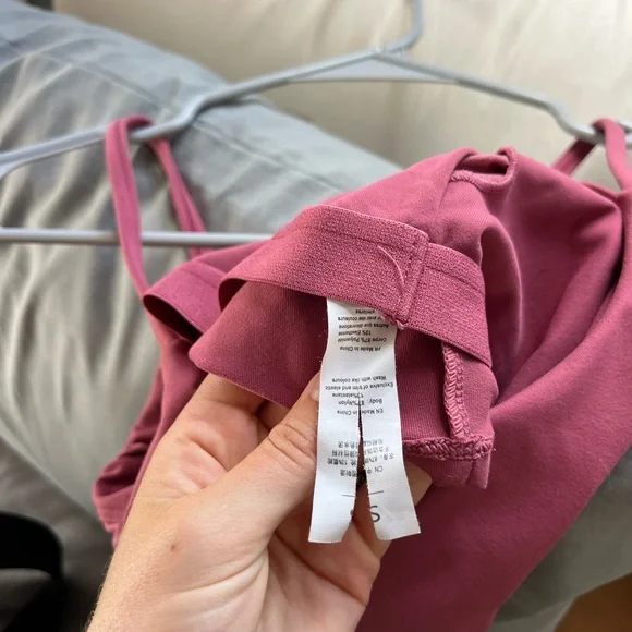 AMAZON sports bra - Picture 6 of 6